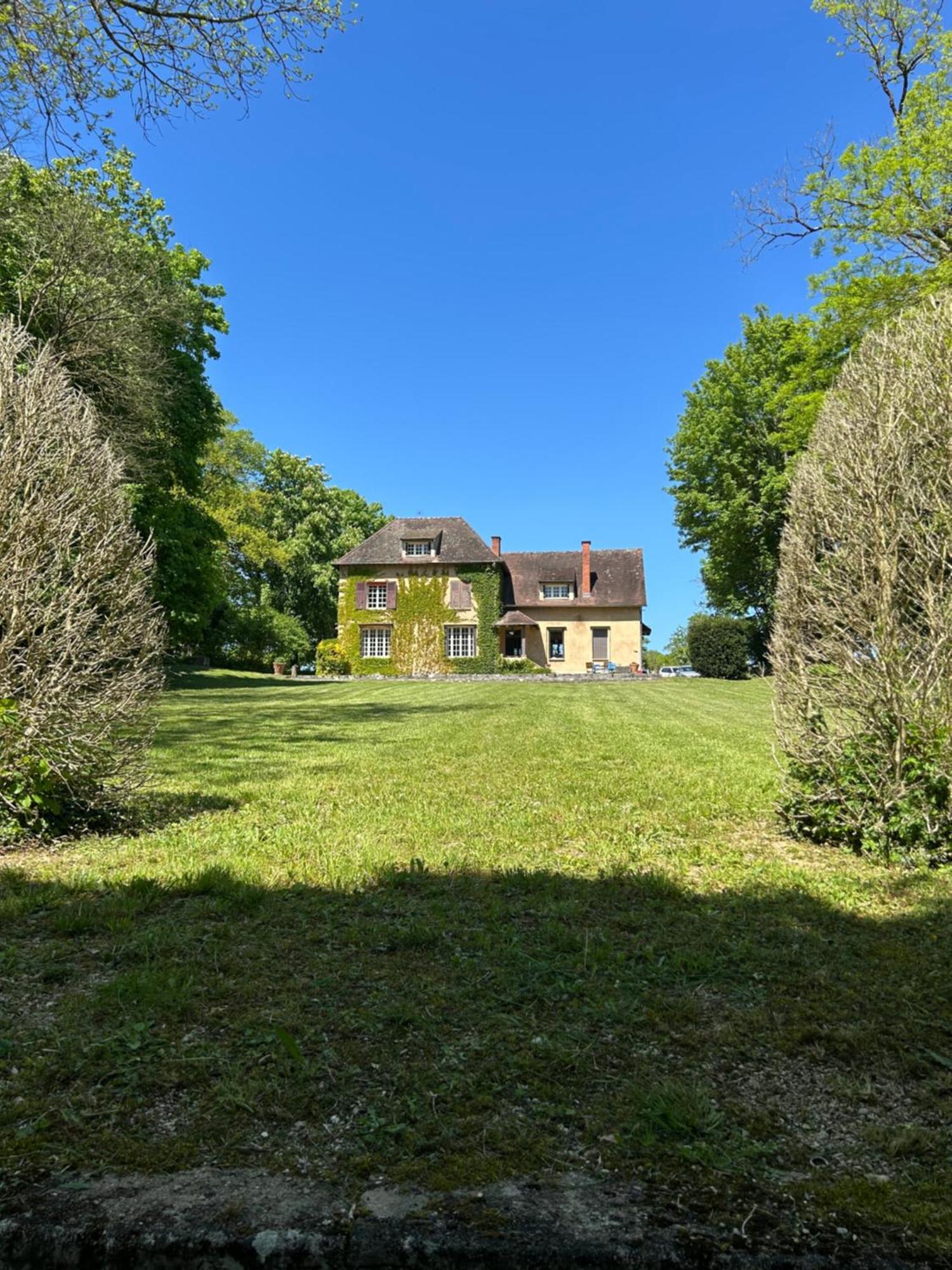 Le Parc Villa Coulanges-sur-Yonne Exterior foto